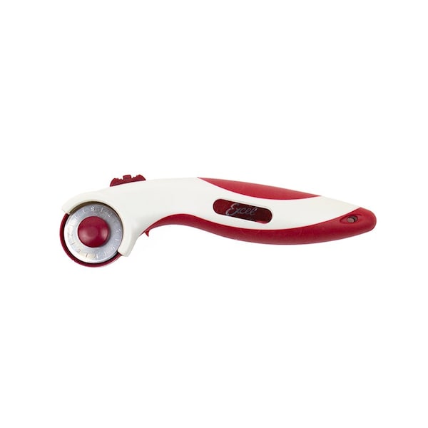 28mm Rotary Cutter In Red
